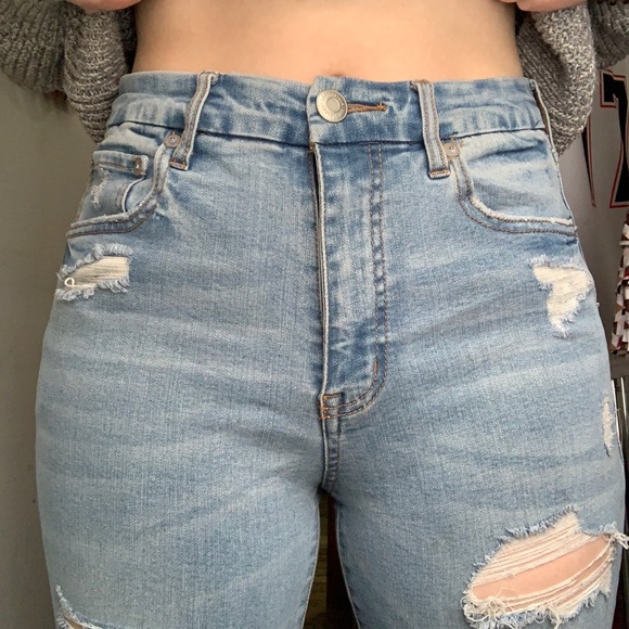 High-Rise Curvy Skinny Jeans - Picture 3 of 4